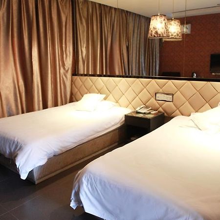 Chaohu Qing Mu Hotel Xiang Yang Road المظهر الخارجي الصورة